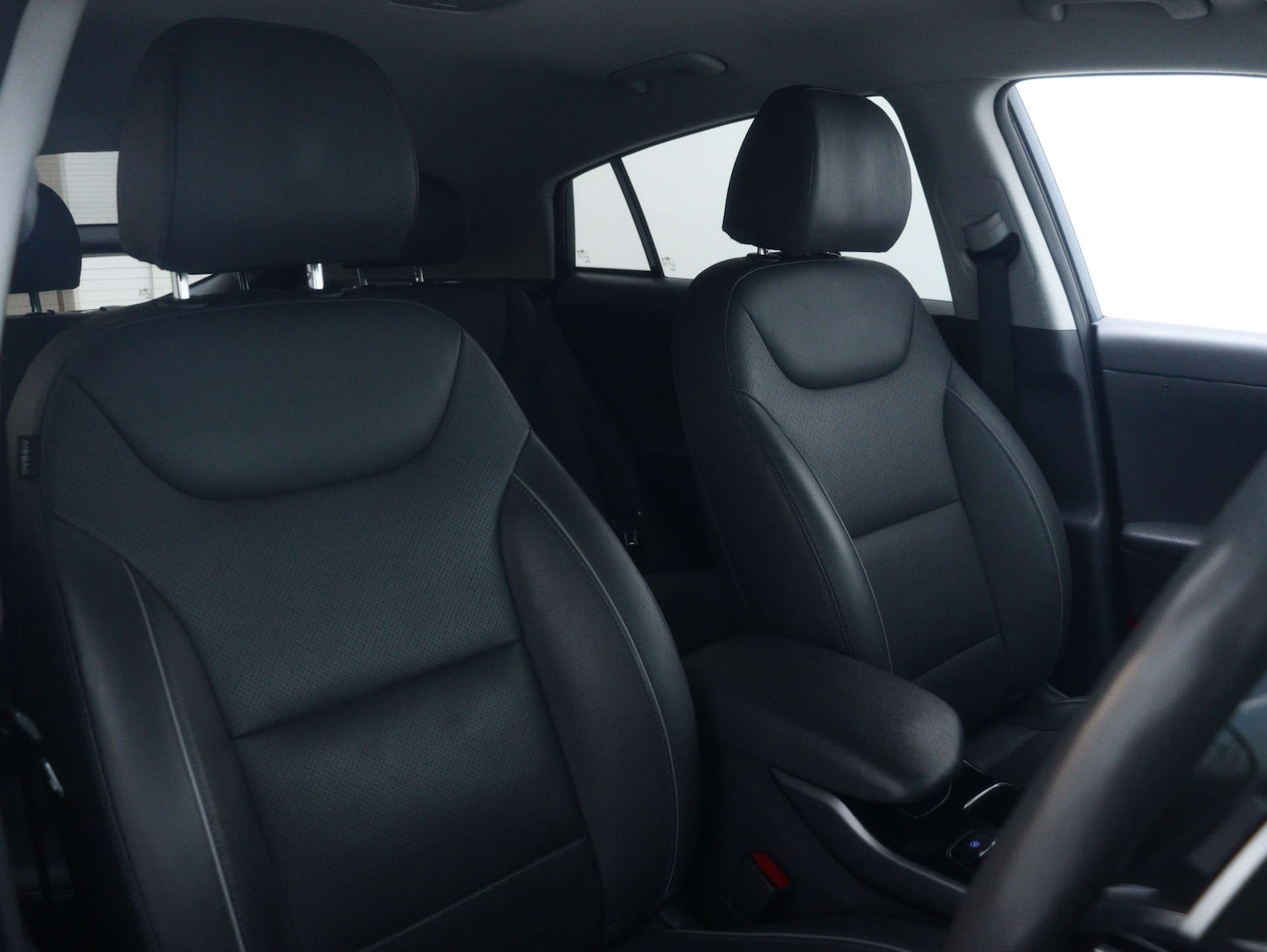 Used Hyundai IONIQ 2022 for sale - 77523088: Photo 46