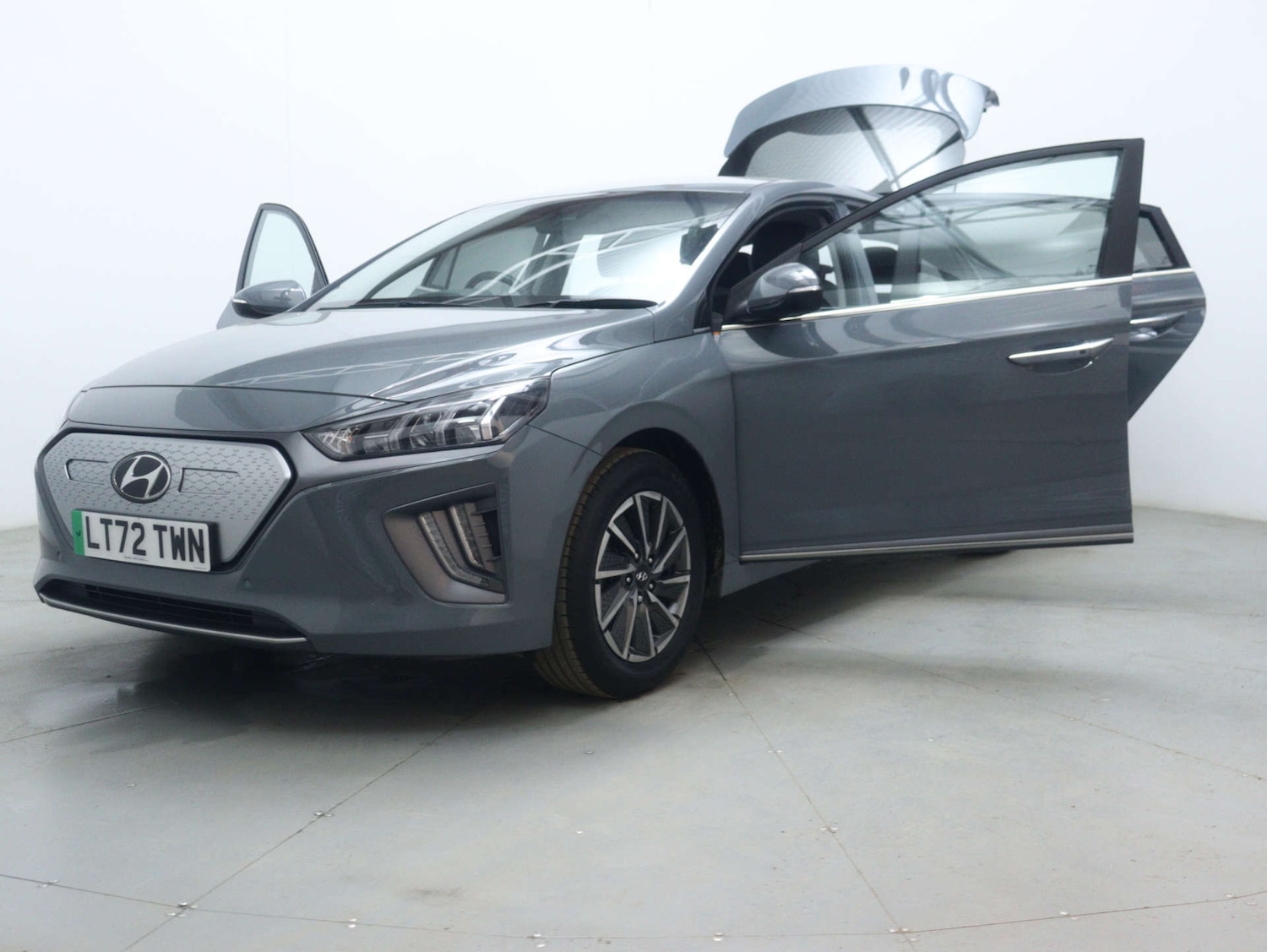 Used Hyundai IONIQ 2022 for sale - 77523088: Photo 56