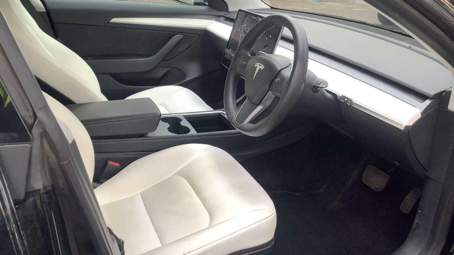 Used Tesla Model 3 2021 for sale - 76100794: Photo 11