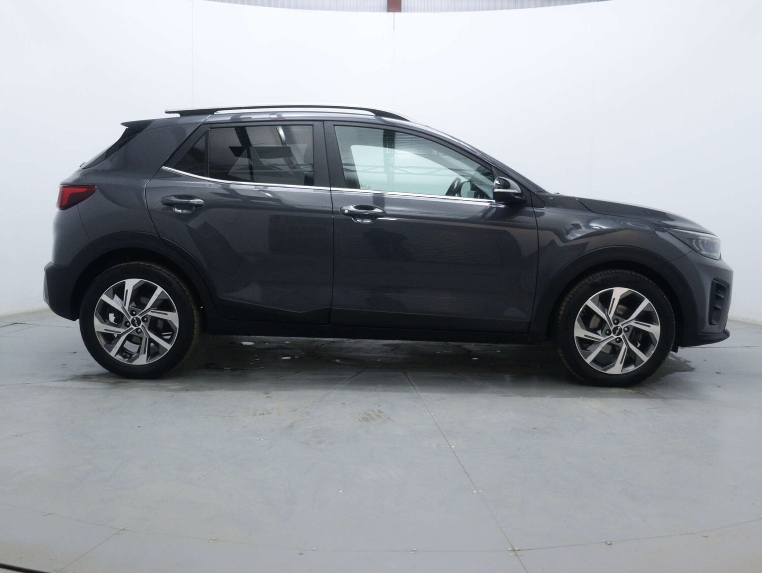 Used Kia Stonic 2022 for sale - 76762568: Photo 12
