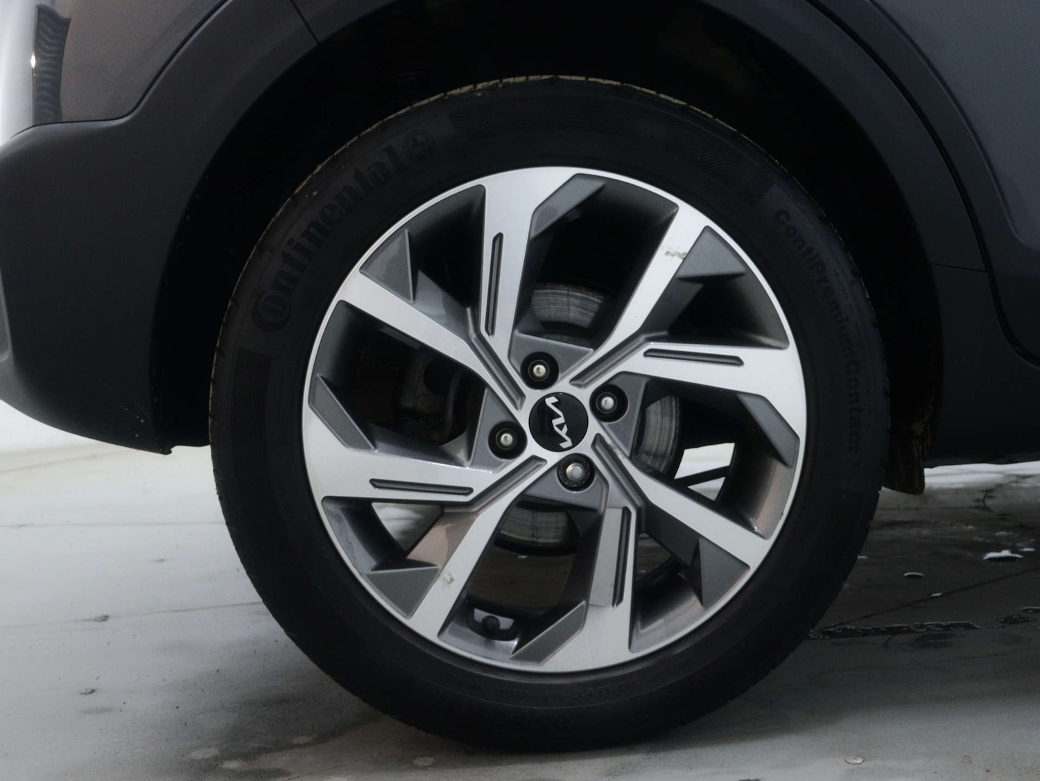 Used Kia Stonic 2022 for sale - 76762568: Photo 13