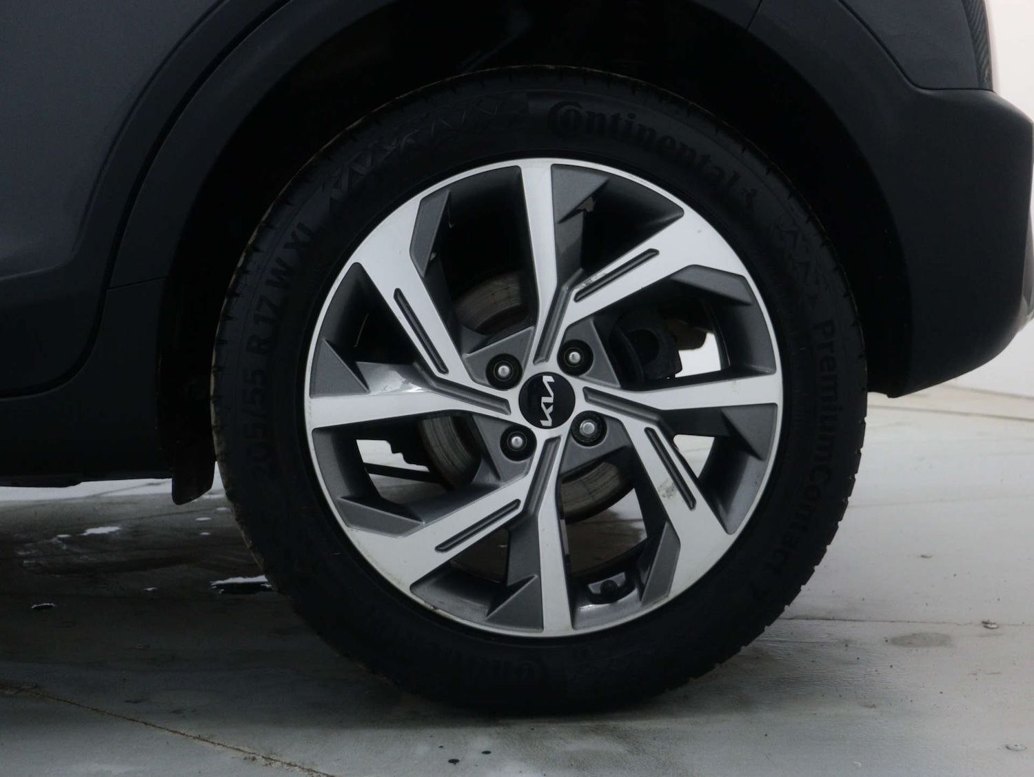 Used Kia Stonic 2022 for sale - 76762568: Photo 16