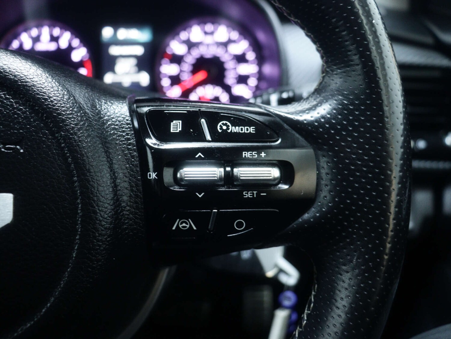 Used Kia Stonic 2022 for sale - 76762568: Photo 36