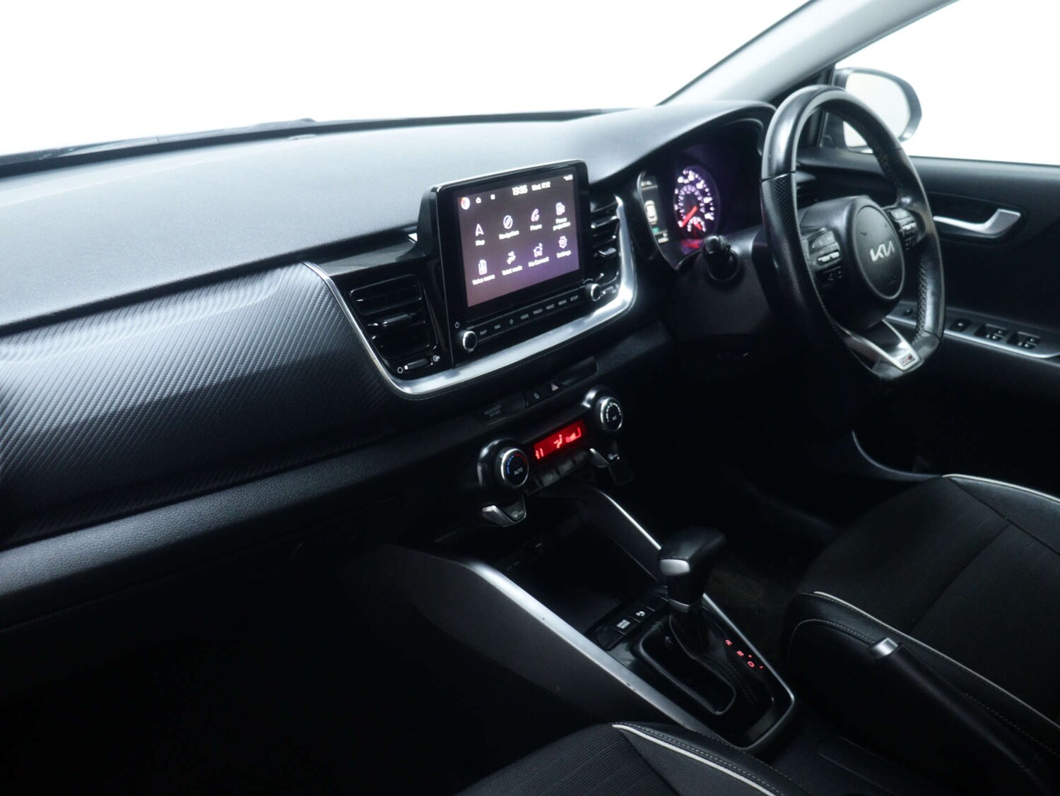 Used Kia Stonic 2022 for sale - 76762568: Photo 44