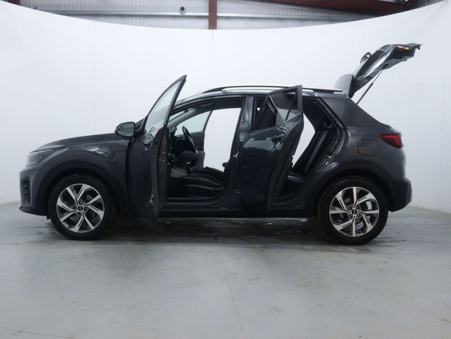 Used Kia Stonic 2022 for sale - 76762568: Photo 53