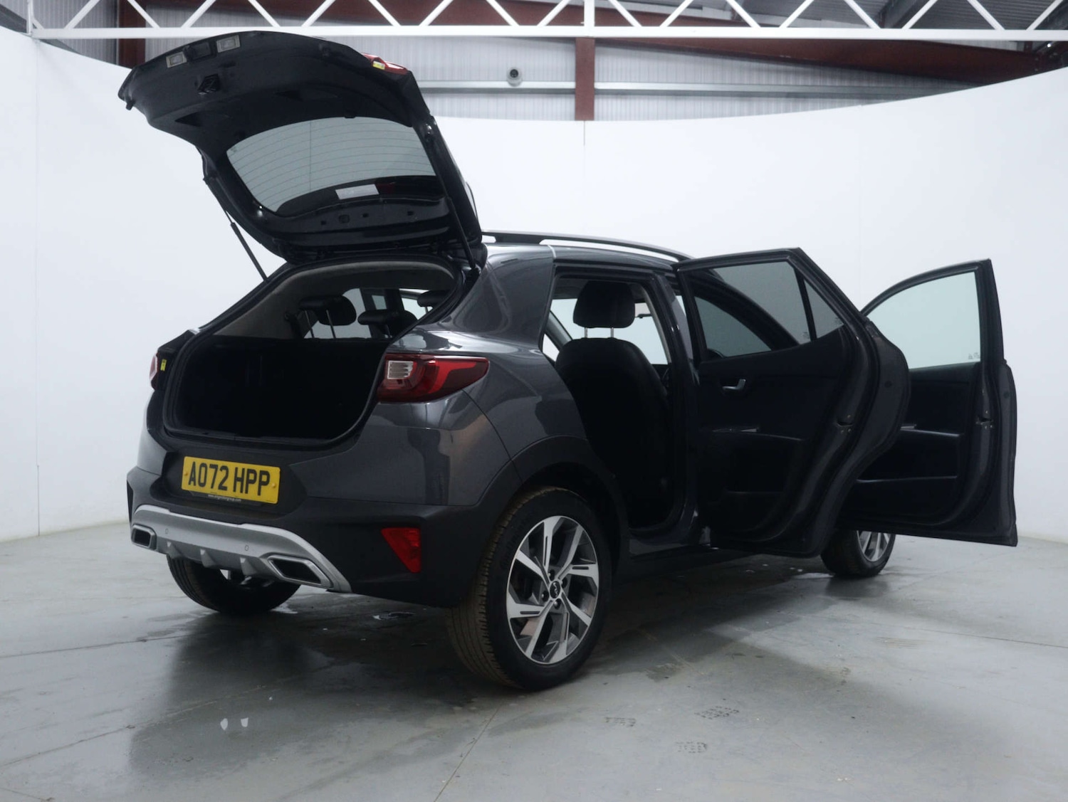 Used Kia Stonic 2022 for sale - 76762568: Photo 56