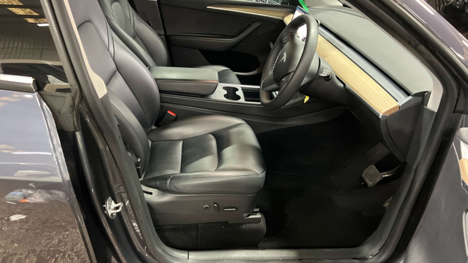 Used Tesla Model Y 2022 for sale - 76339943: Photo 11