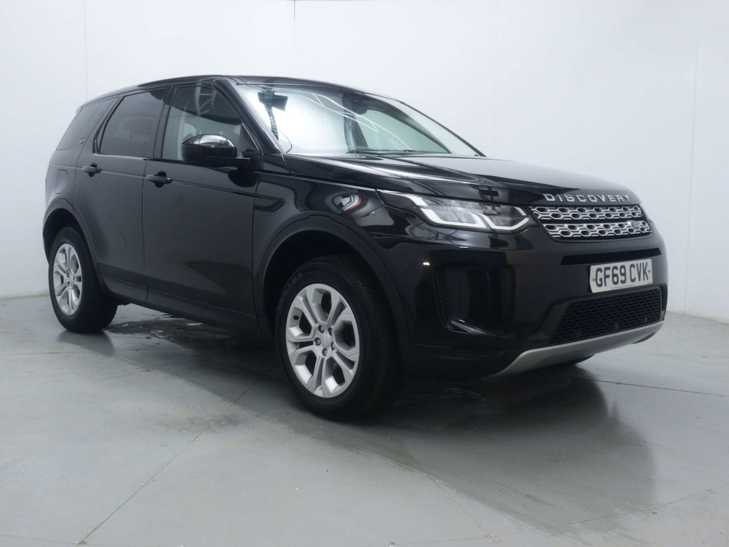 Used Land Rover Discovery Sport 2019 for sale - 77406079: Photo 1