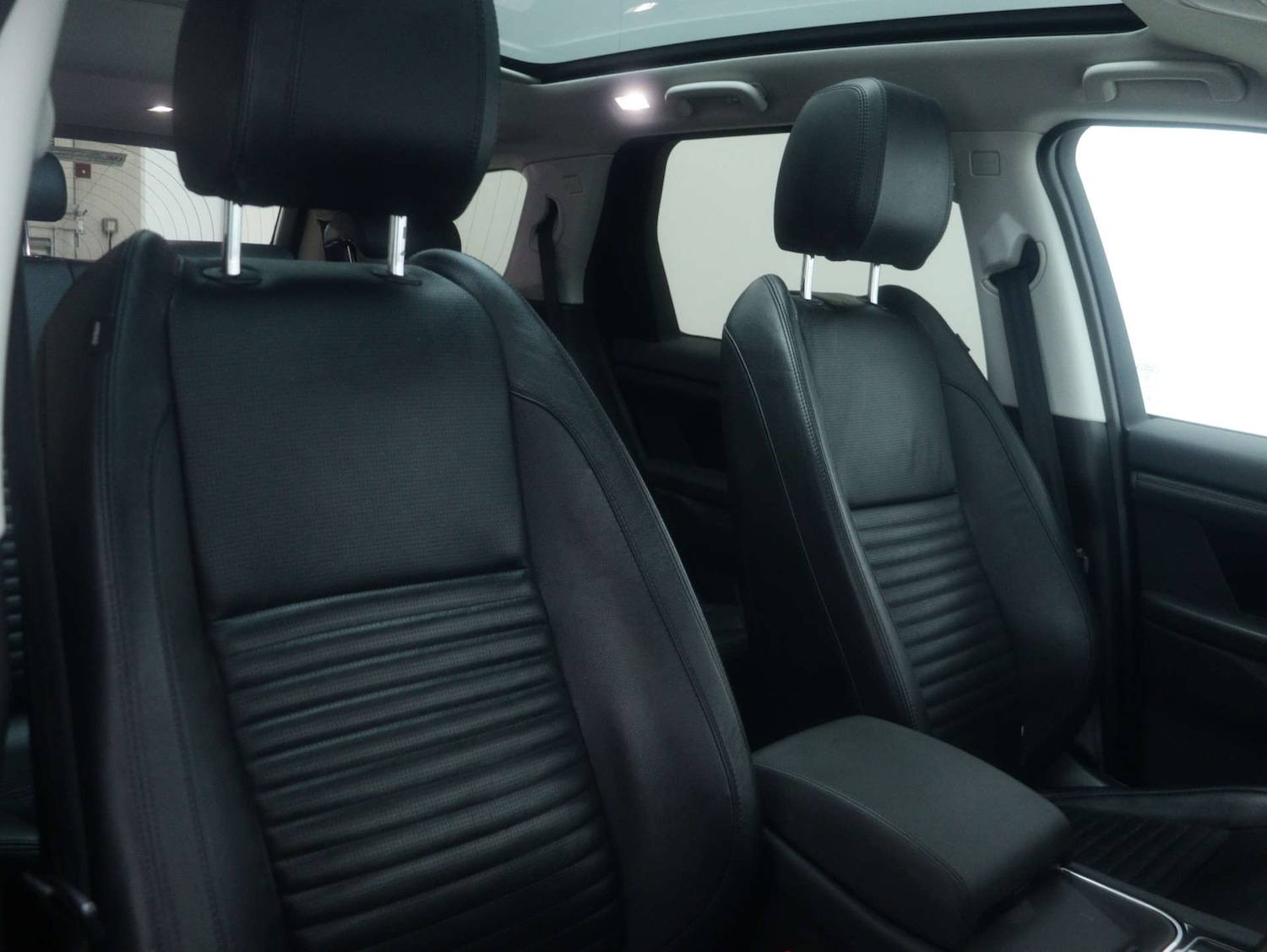 Used Land Rover Discovery Sport 2019 for sale - 77406079: Photo 39