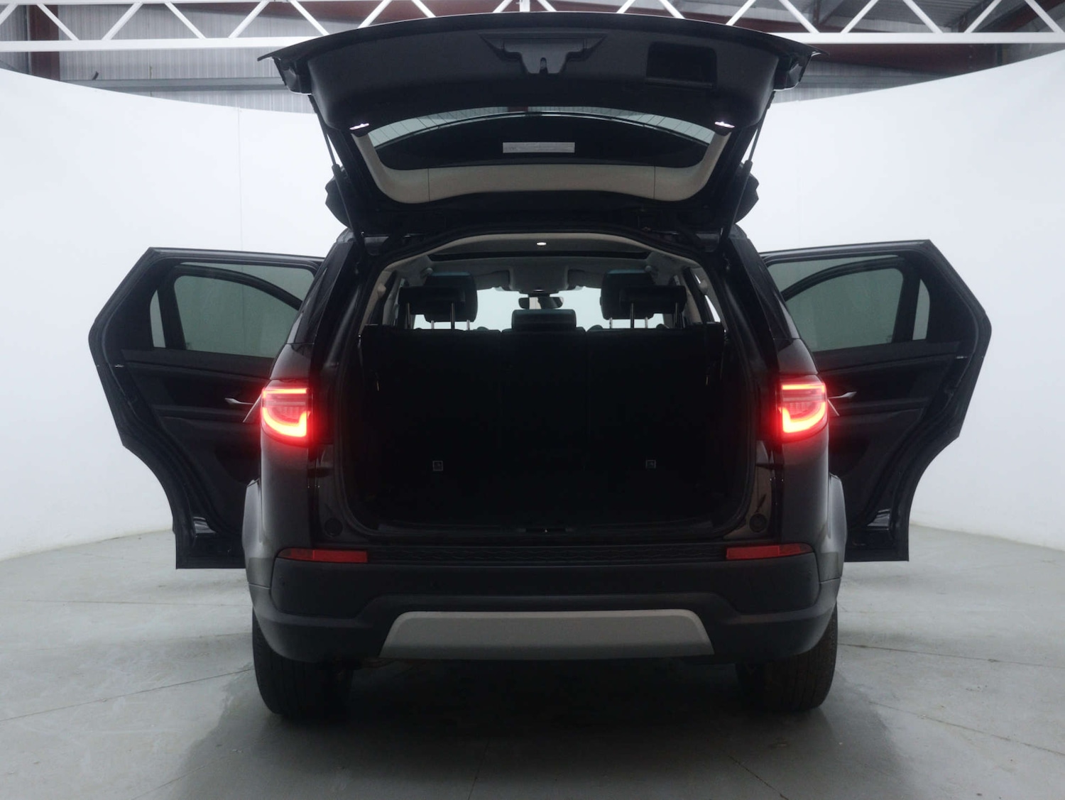 Used Land Rover Discovery Sport 2019 for sale - 77406079: Photo 56