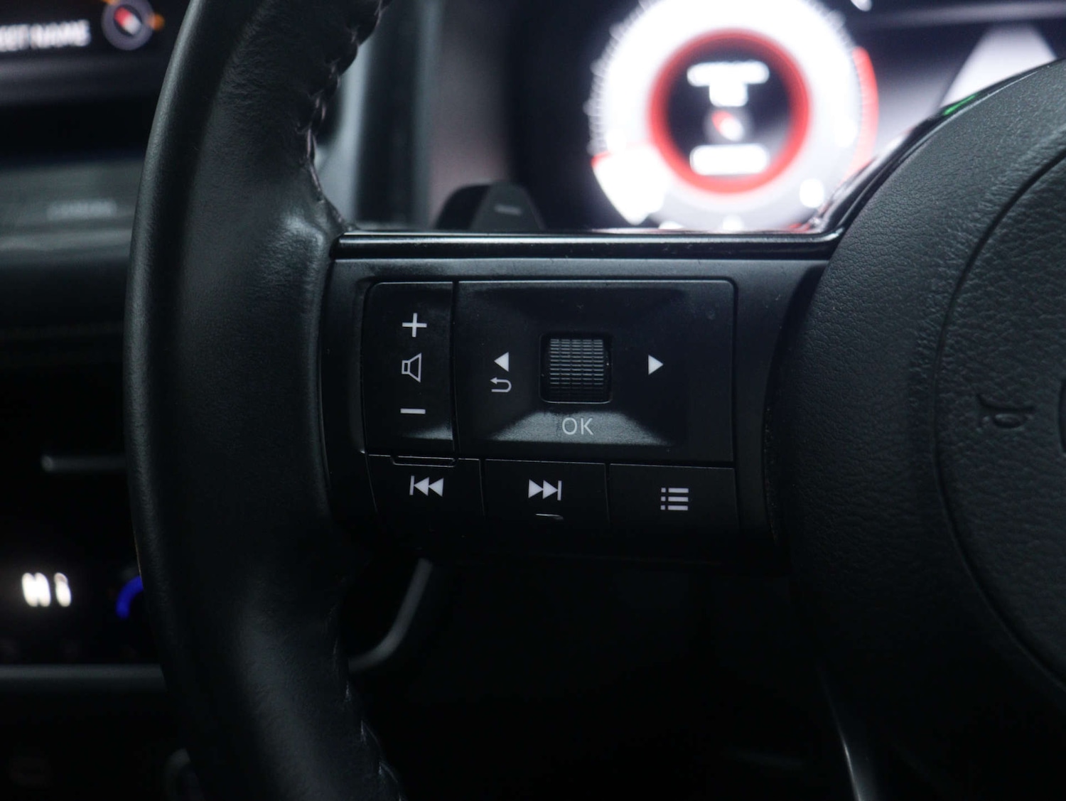 Used Nissan X-Trail 2023 for sale - 76894432: Photo 36