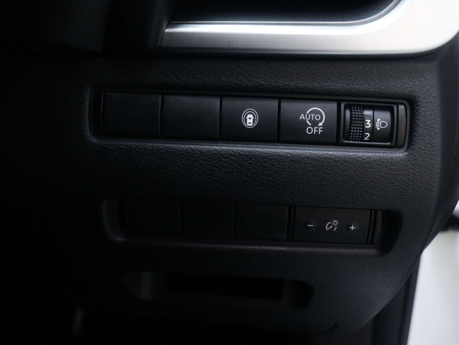 Used Nissan X-Trail 2023 for sale - 76894432: Photo 40