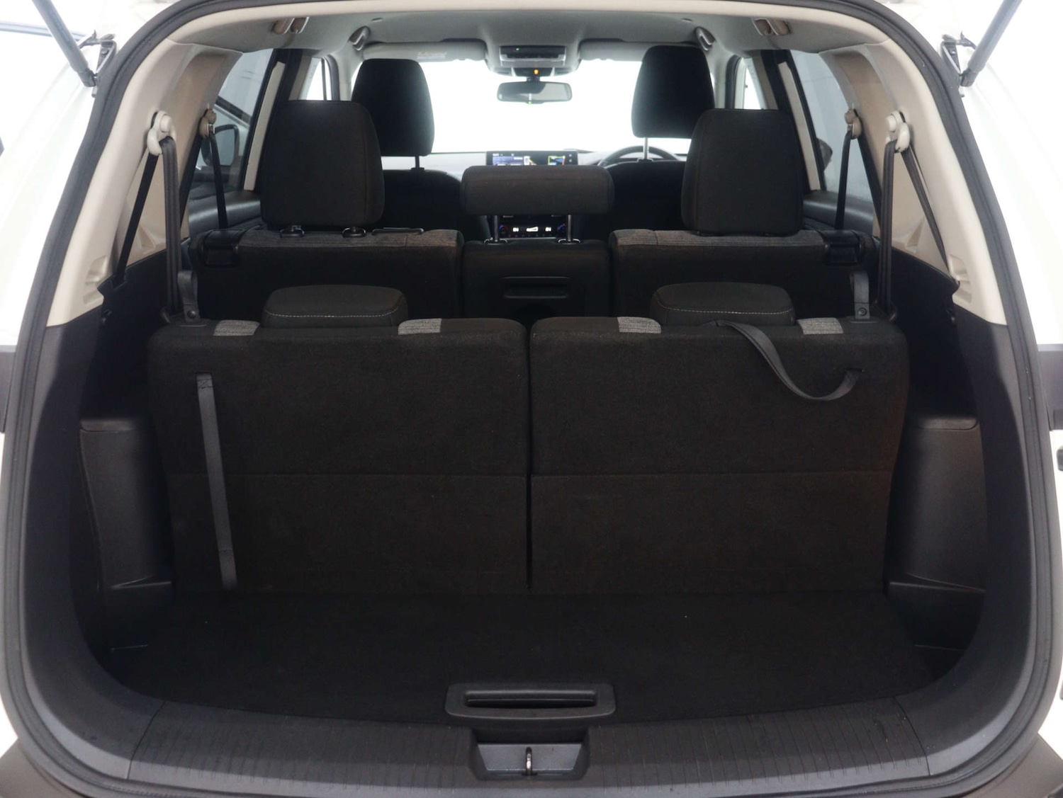 Used Nissan X-Trail 2023 for sale - 76894432: Photo 53