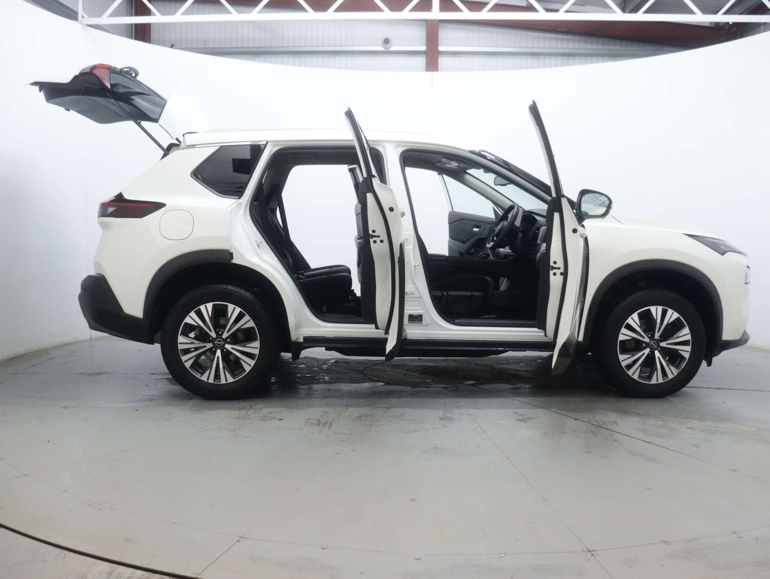 Used Nissan X-Trail 2023 for sale - 76894432: Photo 62