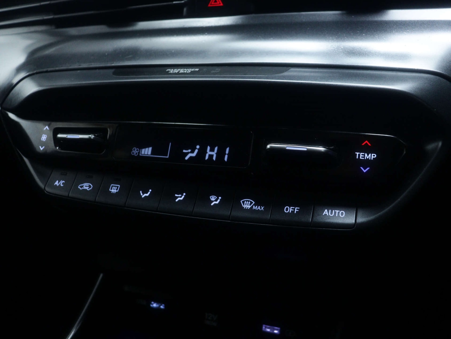 Used Hyundai BAYON 2023 for sale - 76921221: Photo 31