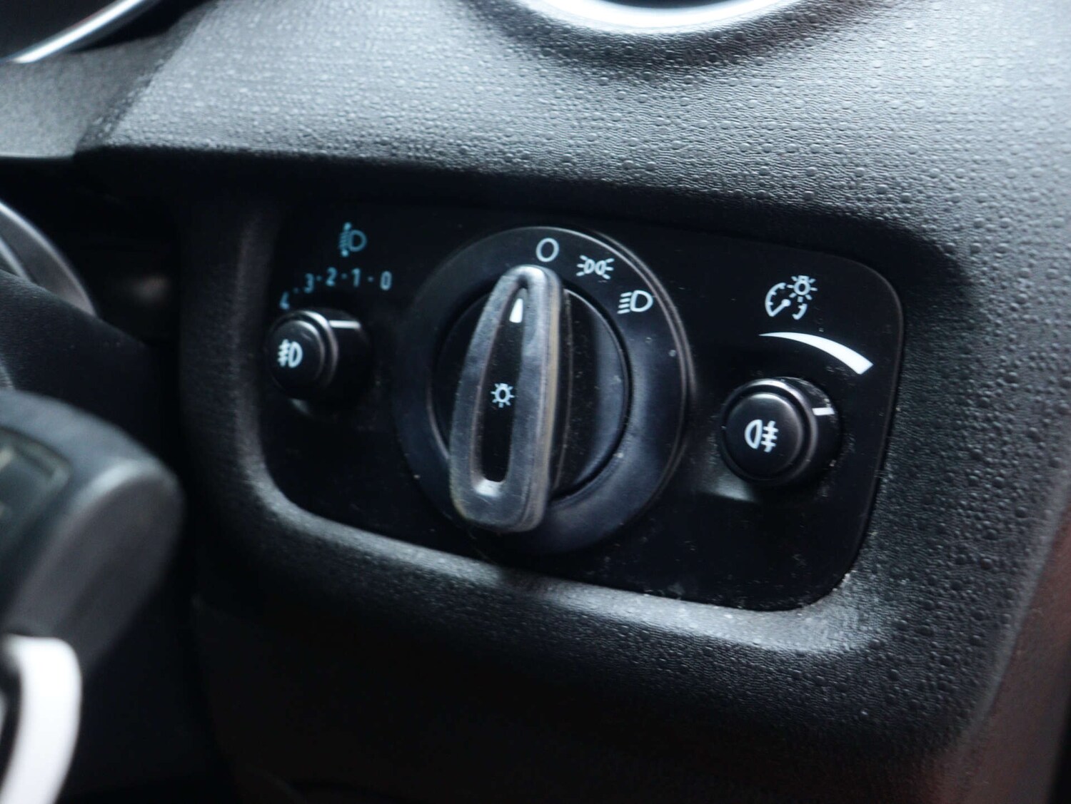 Used Ford Fiesta 2016 for sale - 77492489: Photo 31