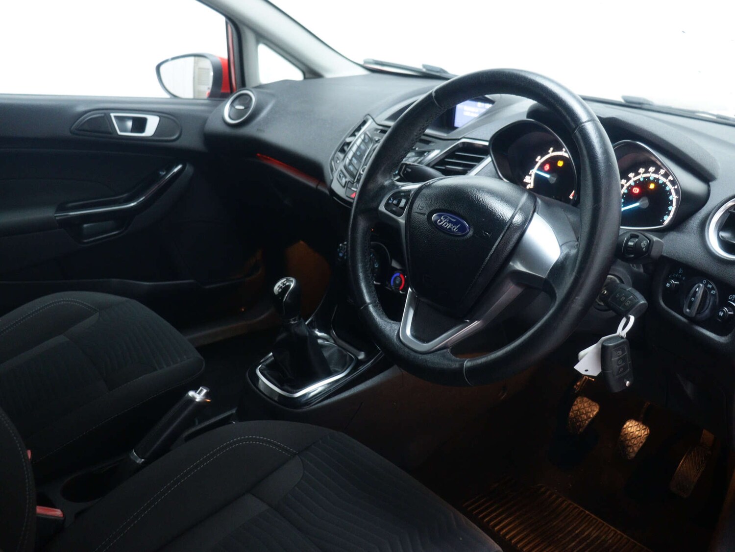 Used Ford Fiesta 2016 for sale - 77492489: Photo 35