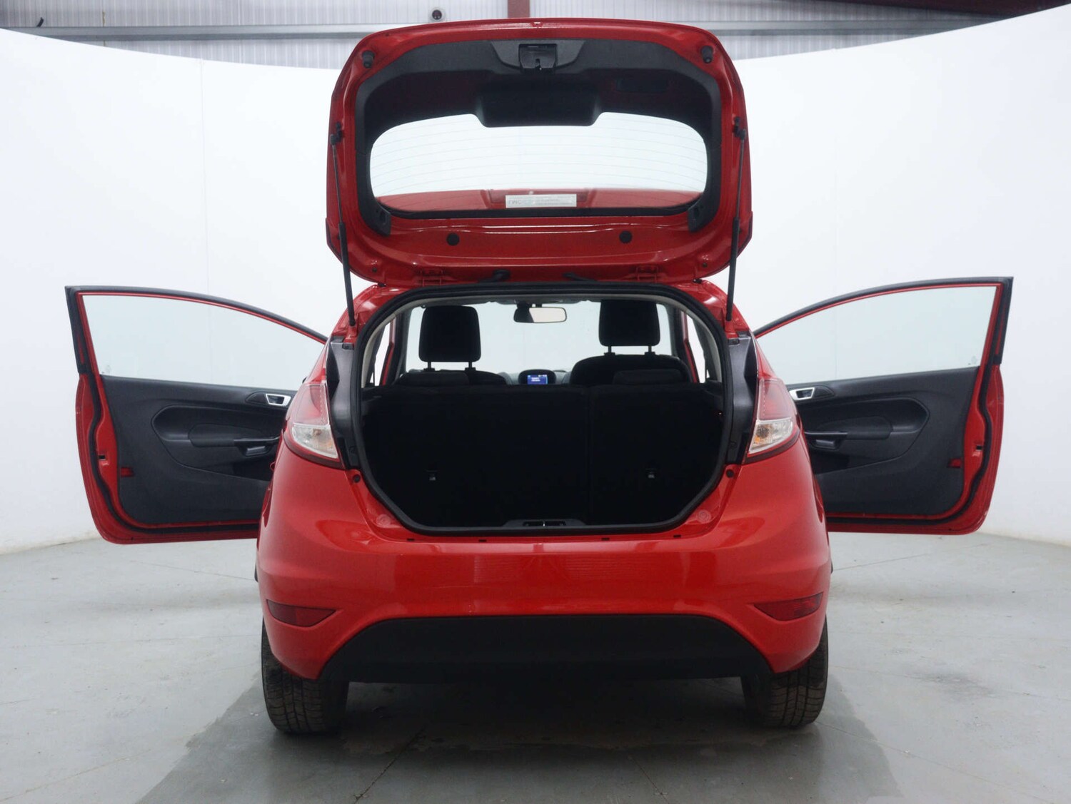 Used Ford Fiesta 2016 for sale - 77492489: Photo 49