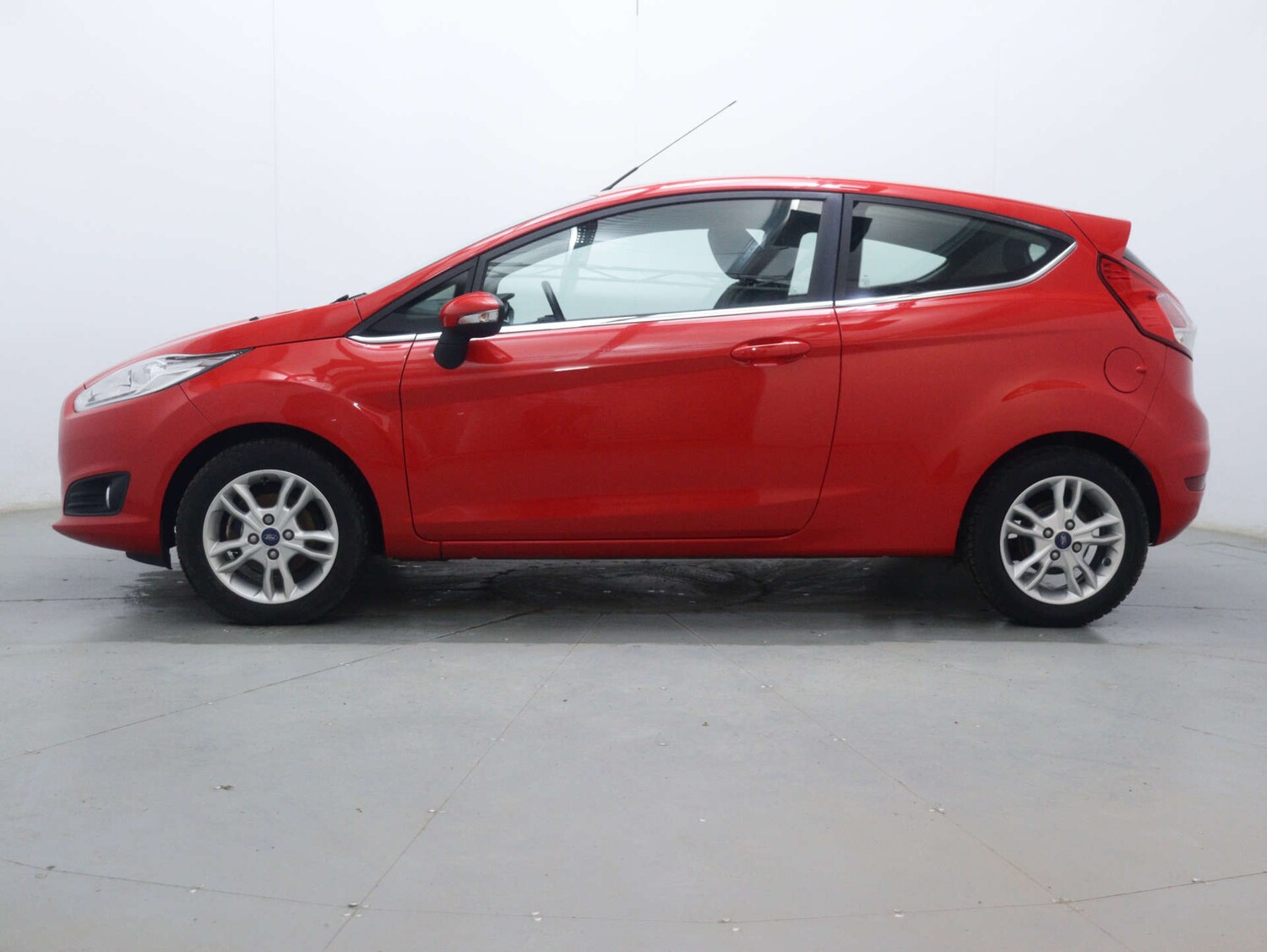 Used Ford Fiesta 2016 for sale - 77492489: Photo 8
