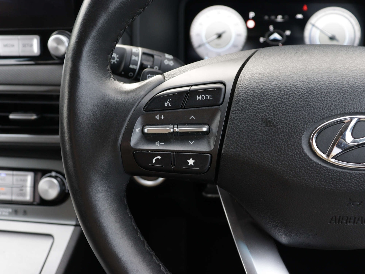 Used Hyundai KONA 2021 for sale - 77261384: Photo 30