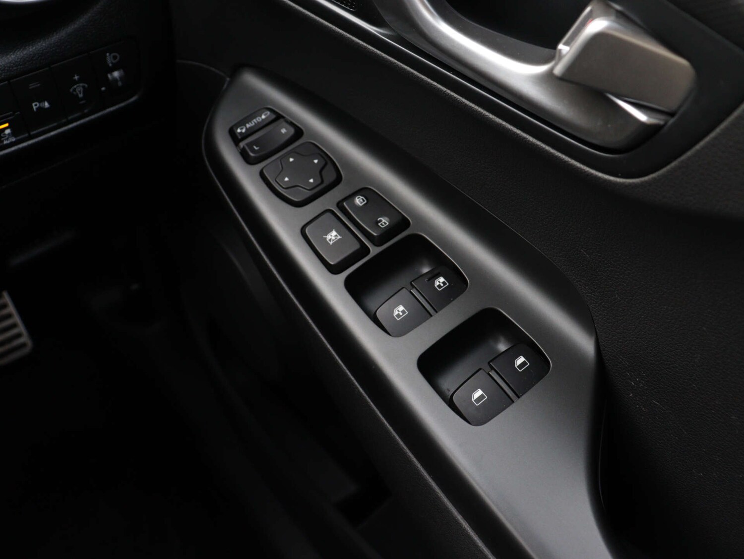 Used Hyundai KONA 2021 for sale - 77261384: Photo 32