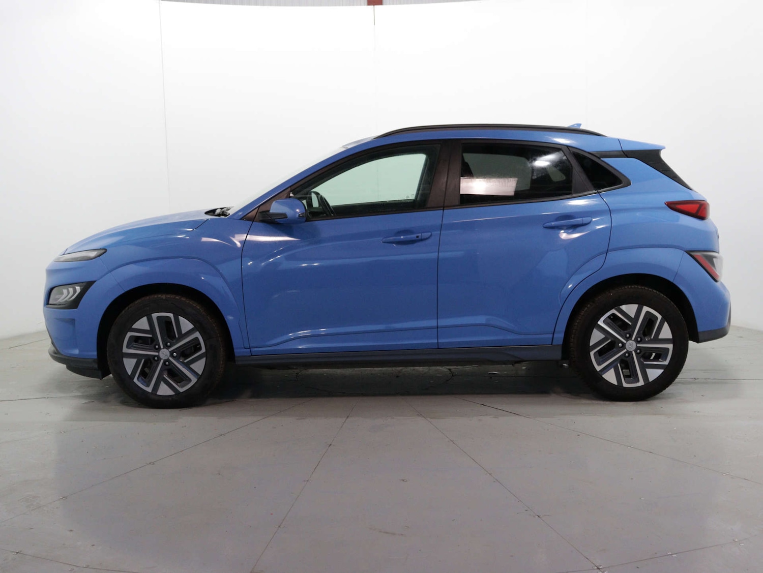 Used Hyundai KONA 2021 for sale - 77261384: Photo 8