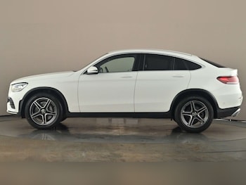 Used Mercedes-Benz GLC 2021 for sale - 76565673: Photo
