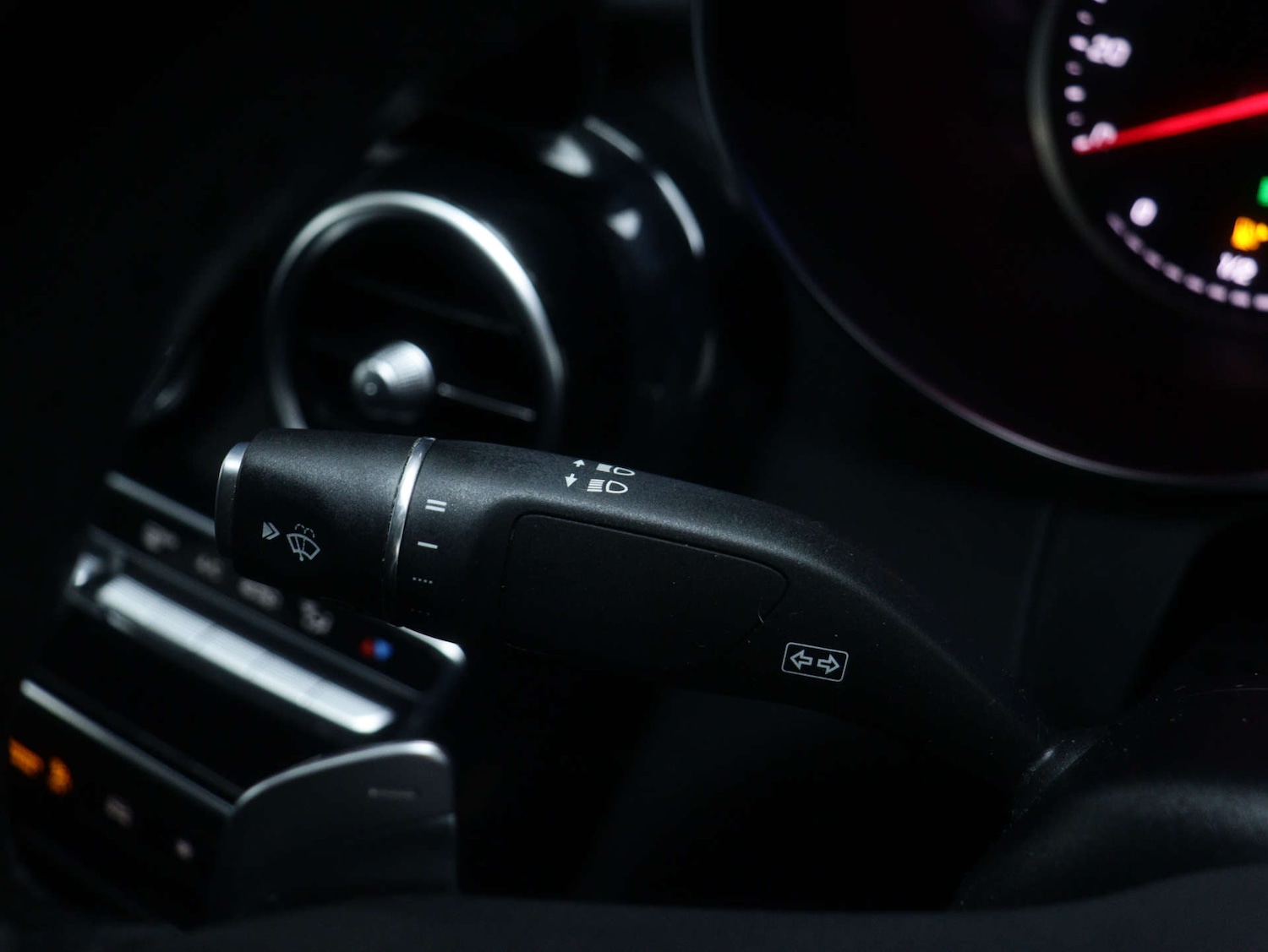 Used Mercedes-Benz GLC 2021 for sale - 76565673: Photo 37