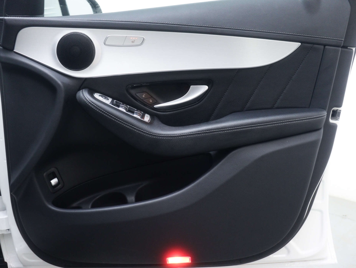 Used Mercedes-Benz GLC 2021 for sale - 76565673: Photo 46