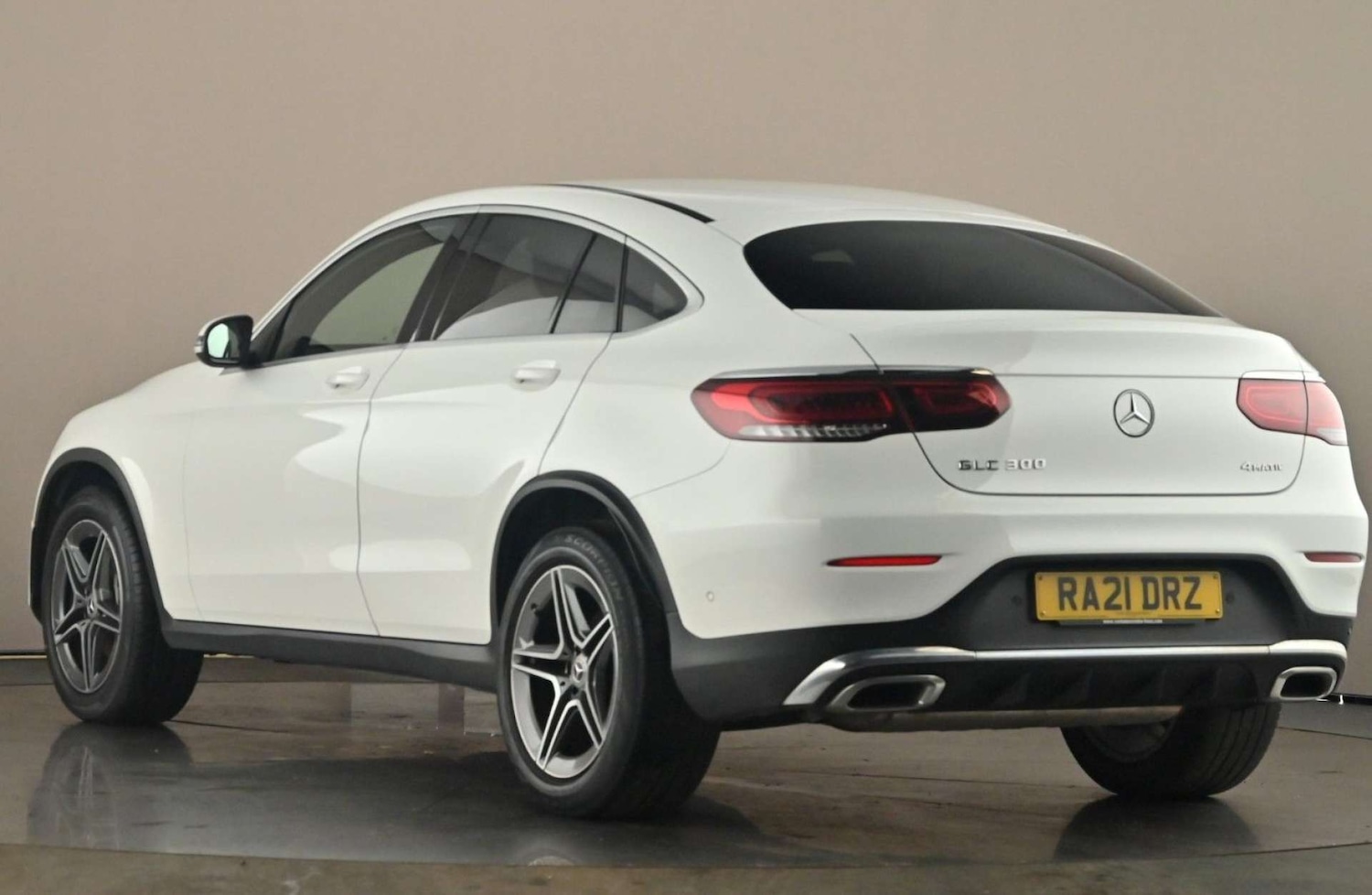 Used Mercedes-Benz GLC 2021 for sale - 76565673: Photo 5