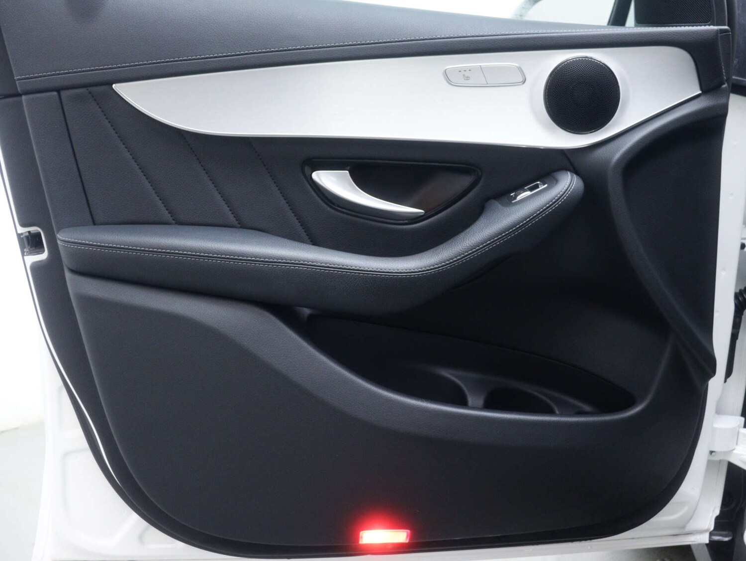 Used Mercedes-Benz GLC 2021 for sale - 76565673: Photo 51