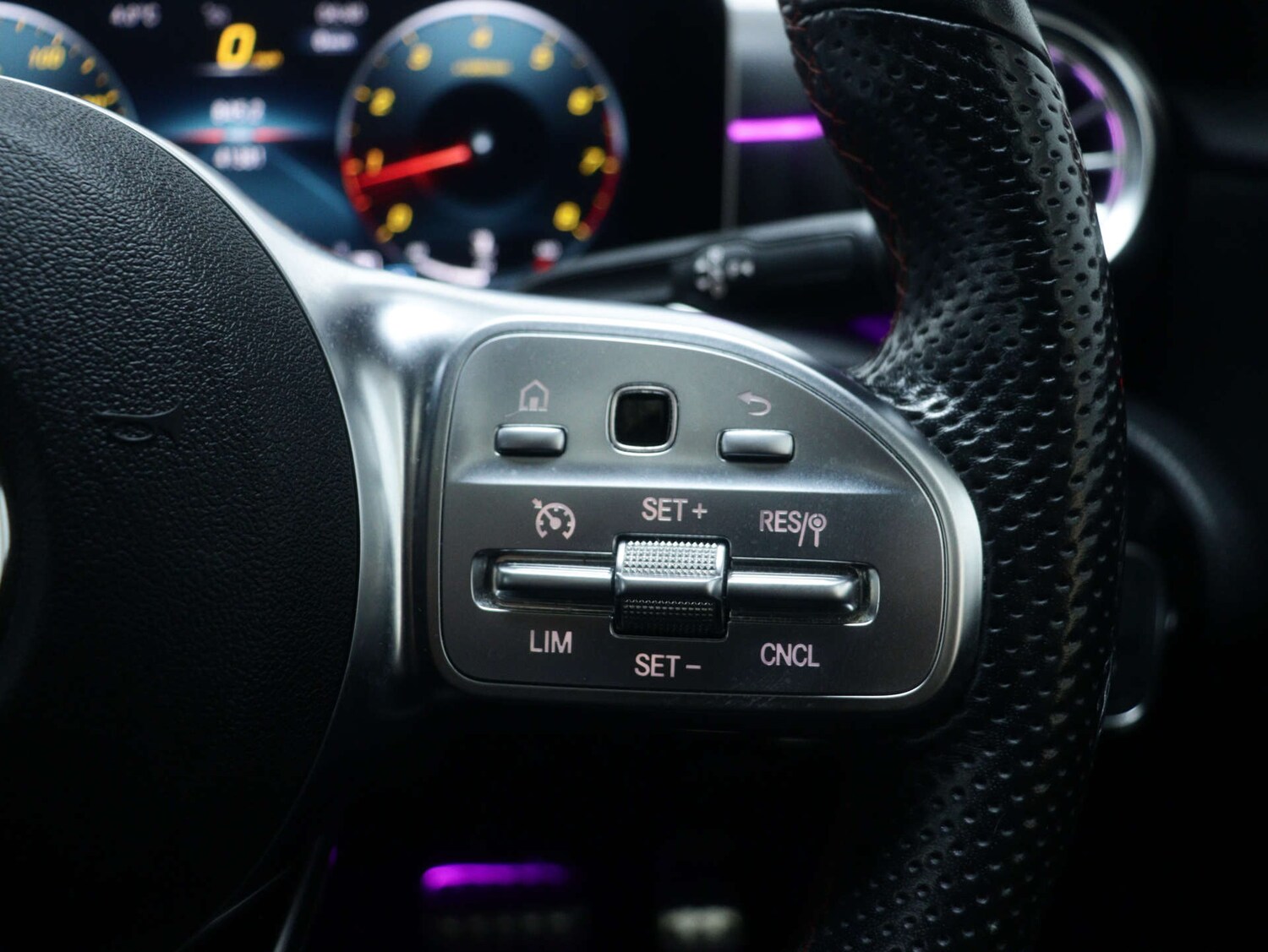 Used Mercedes-Benz A-Class 2019 for sale - 77070835: Photo 37