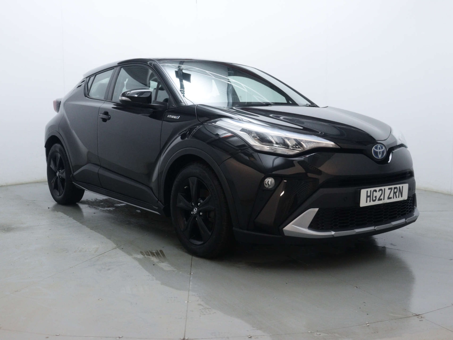 Used Toyota C-HR 2021 for sale - 76894443: Photo 1