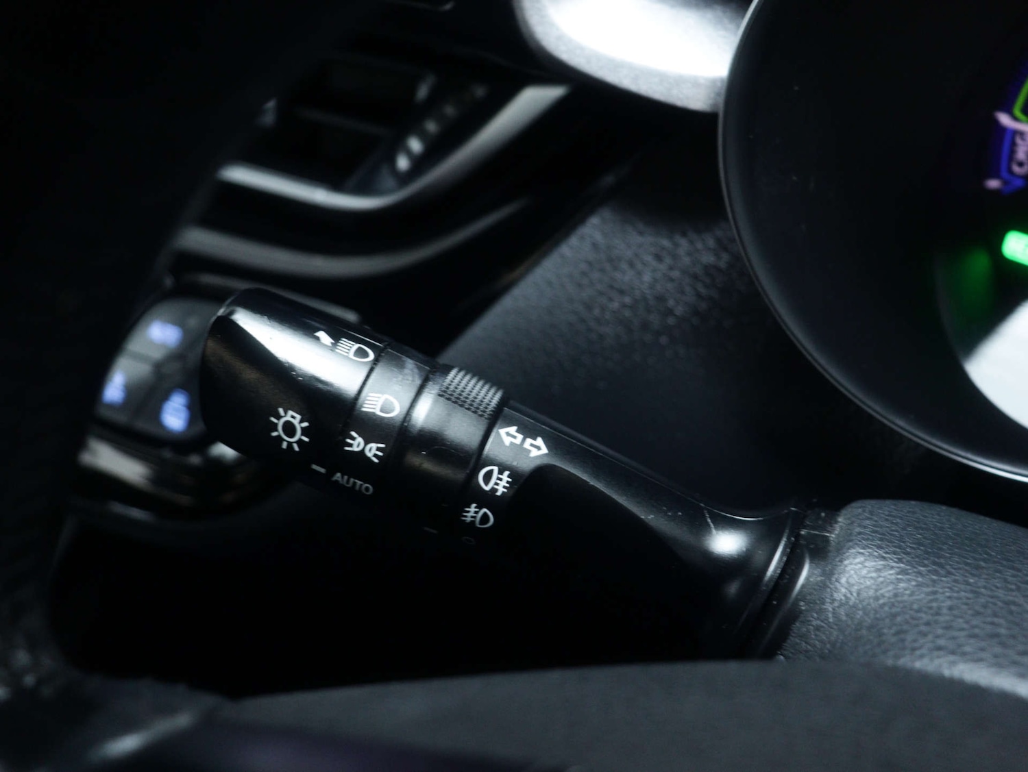 Used Toyota C-HR 2021 for sale - 76894443: Photo 32