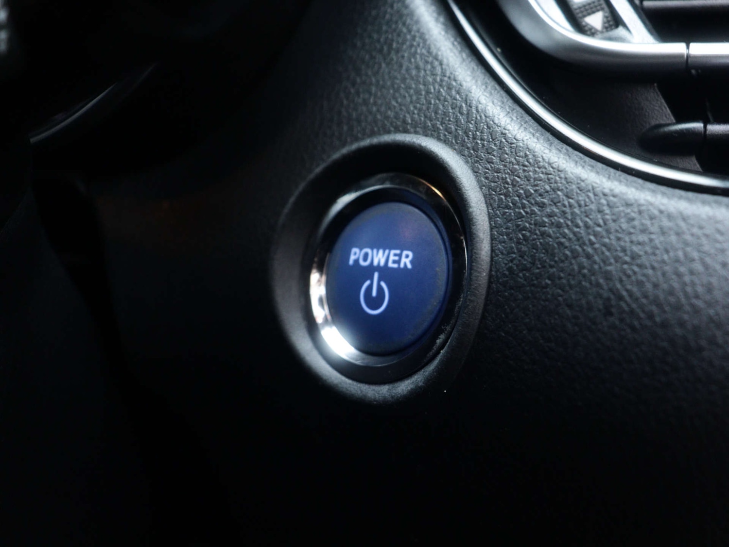 Used Toyota C-HR 2021 for sale - 76894443: Photo 34