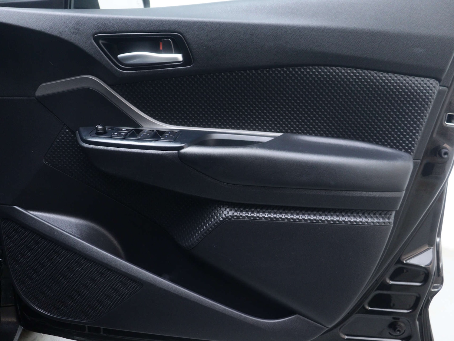 Used Toyota C-HR 2021 for sale - 76894443: Photo 39