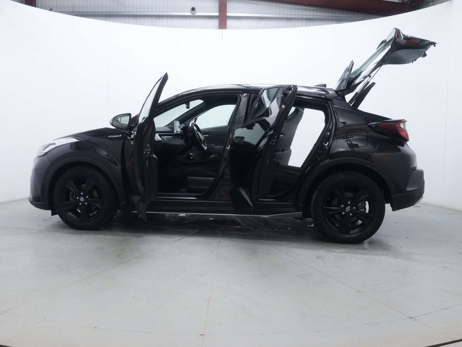 Used Toyota C-HR 2021 for sale - 76894443: Photo 50