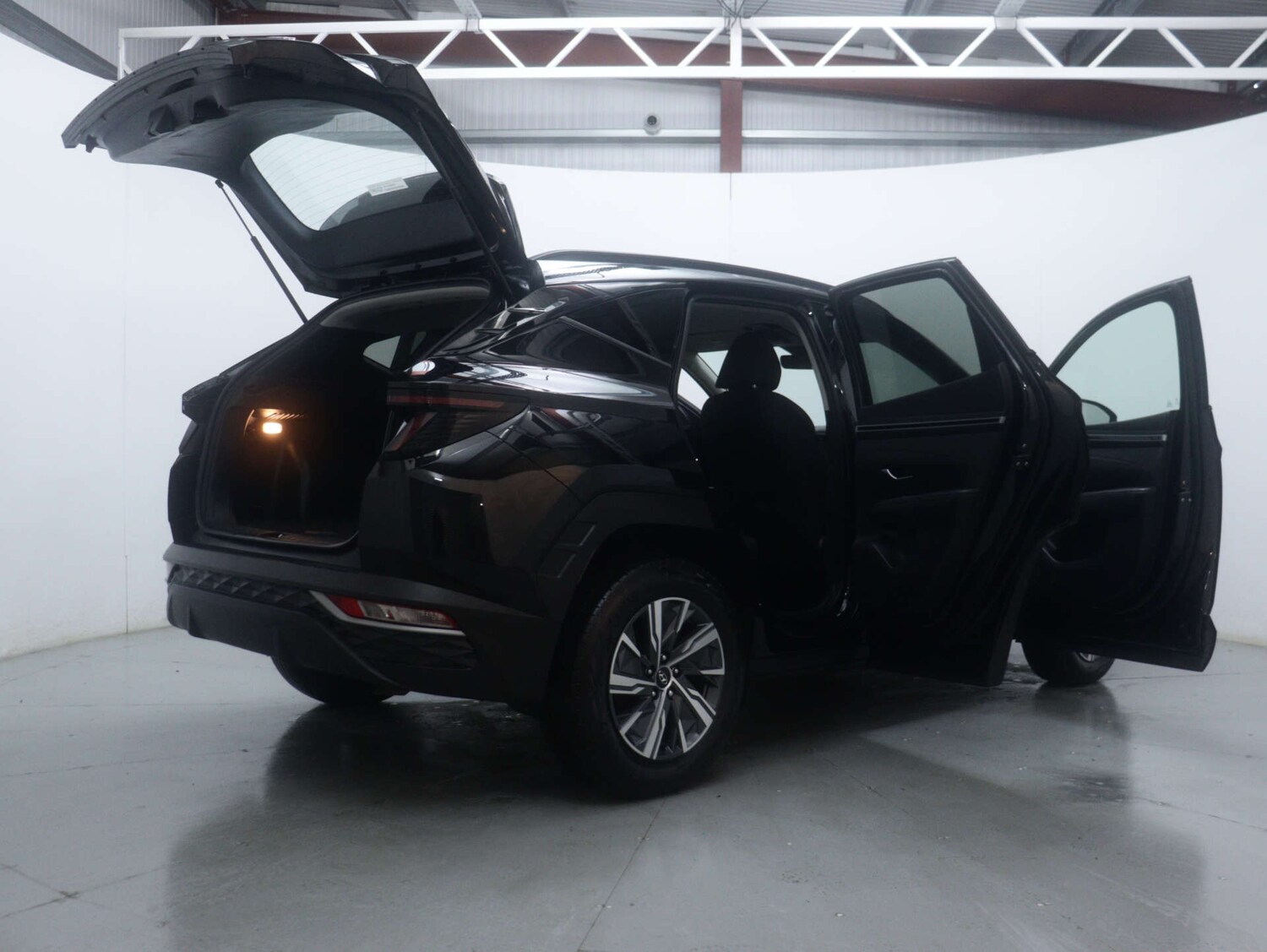 Used Hyundai TUCSON 2022 for sale - 76892319: Photo 57