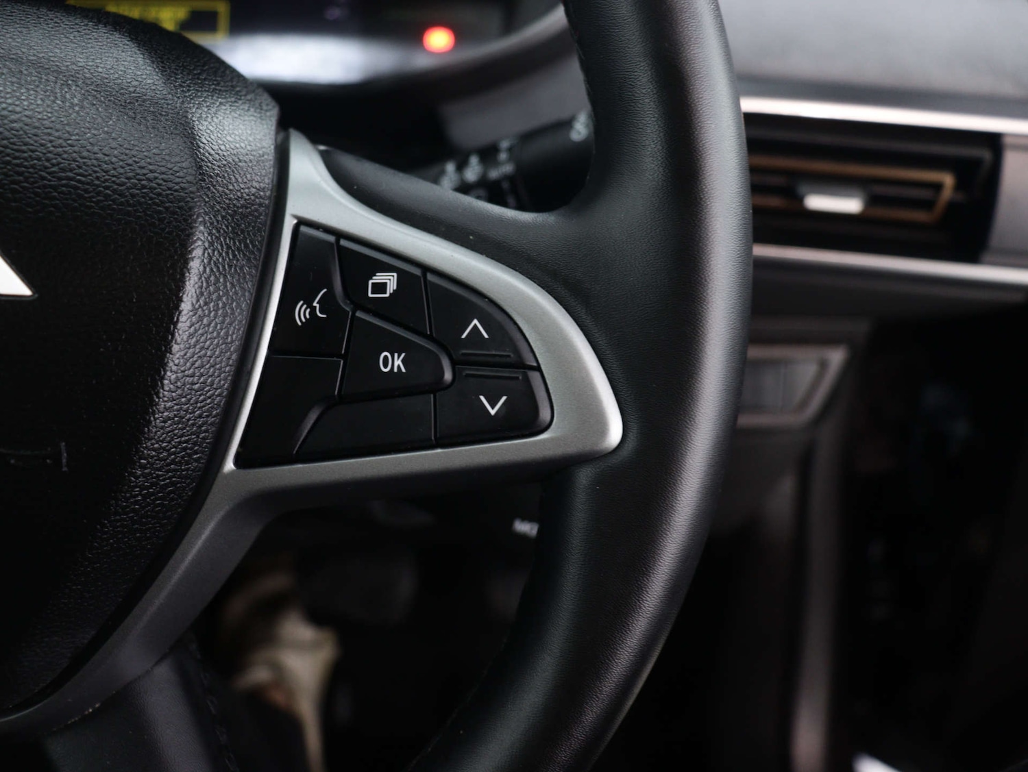 Used Dacia Jogger 2024 for sale - 75893602: Photo 23