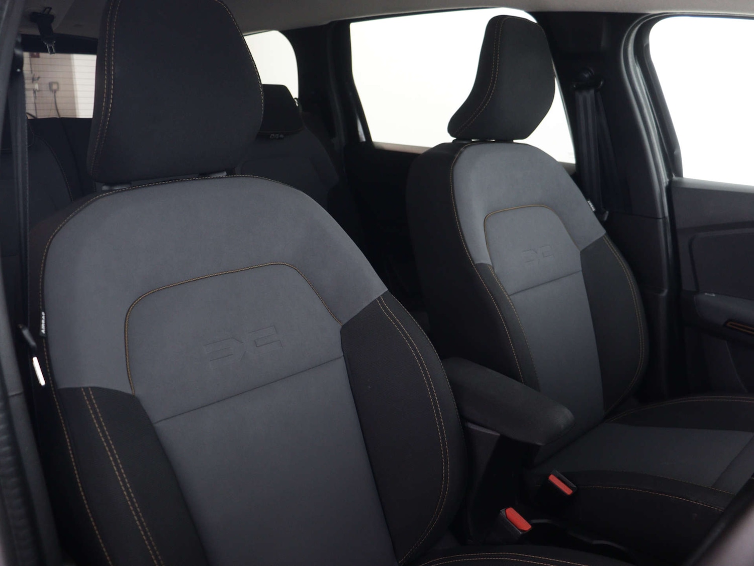 Used Dacia Jogger 2024 for sale - 75893602: Photo 31