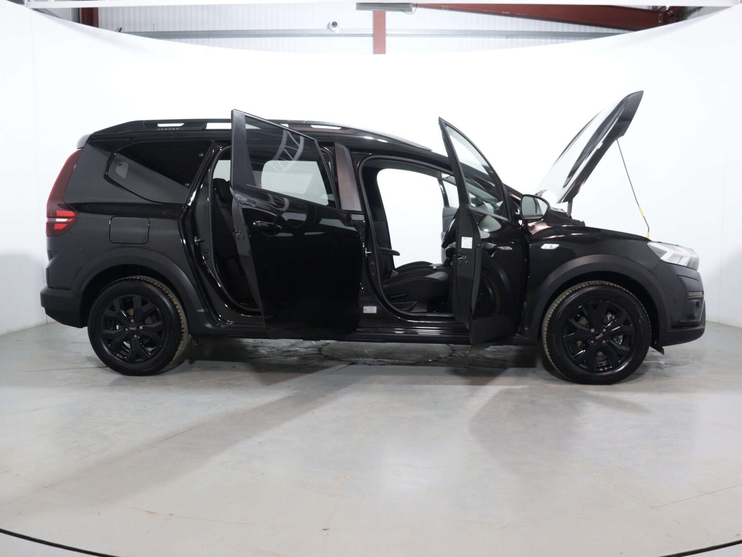 Used Dacia Jogger 2024 for sale - 75893602: Photo 47