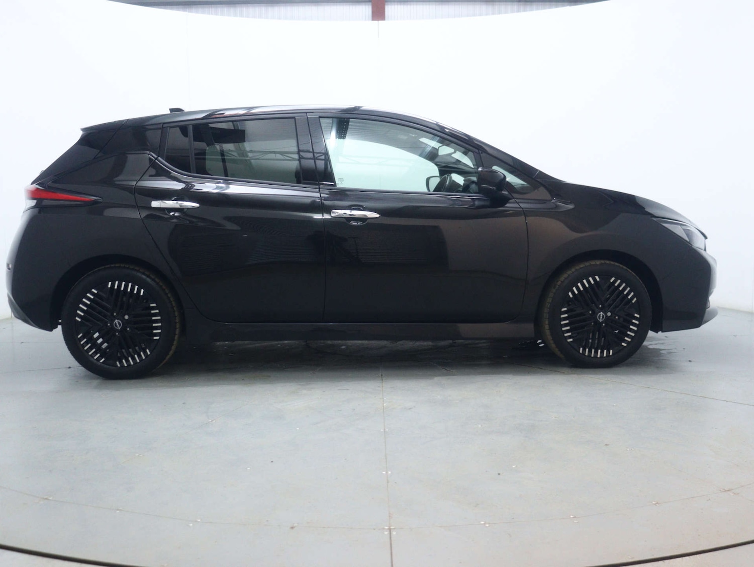 Used Nissan Leaf 2022 for sale - 77523092: Photo 12