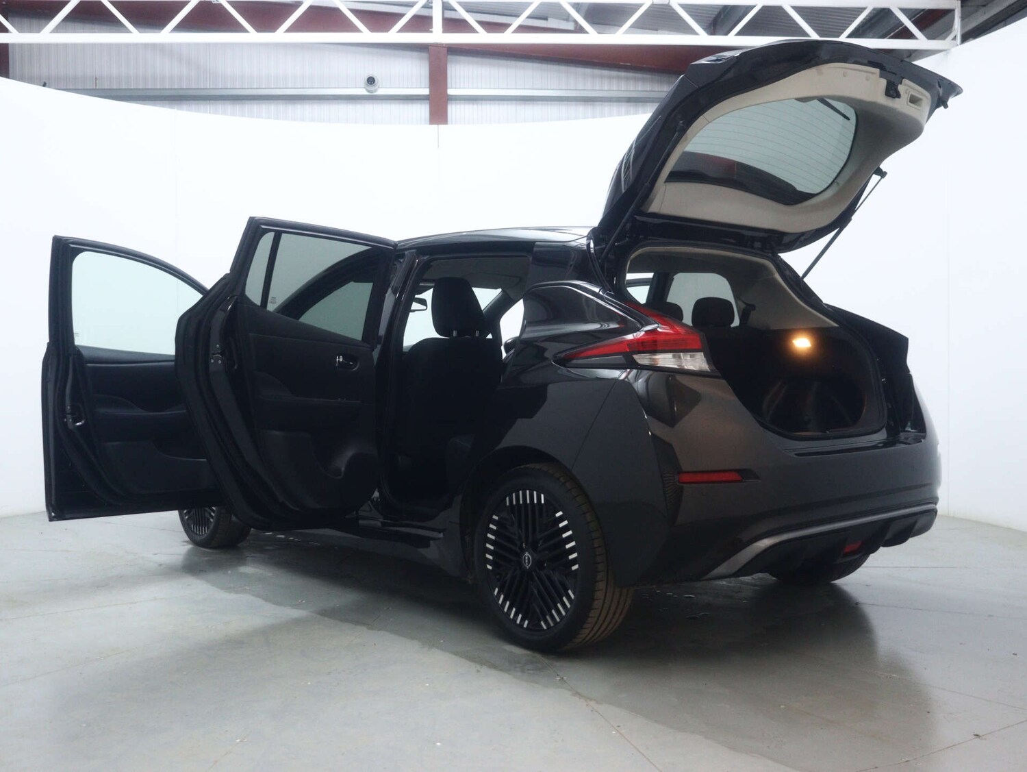 Used Nissan Leaf 2022 for sale - 77523092: Photo 54