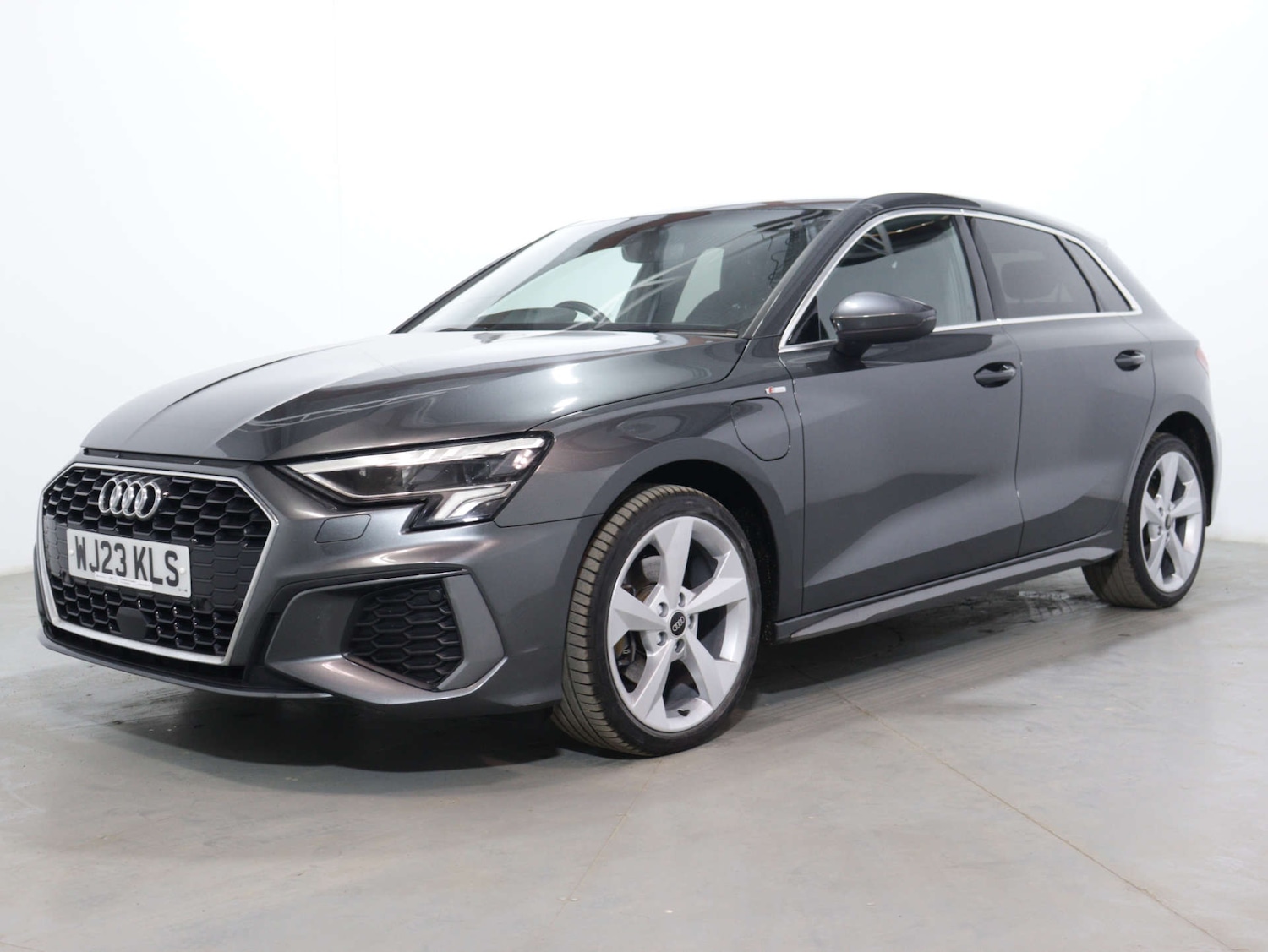 Used Audi A3 2023 for sale - 75713062: Photo 5