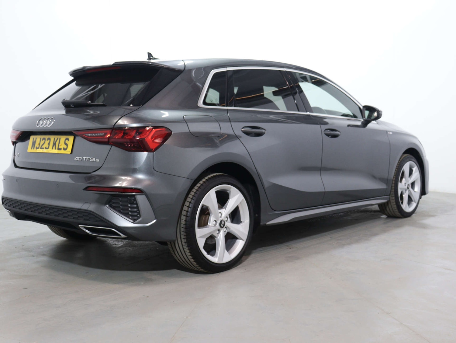 Used Audi A3 2023 for sale - 75713062: Photo 9