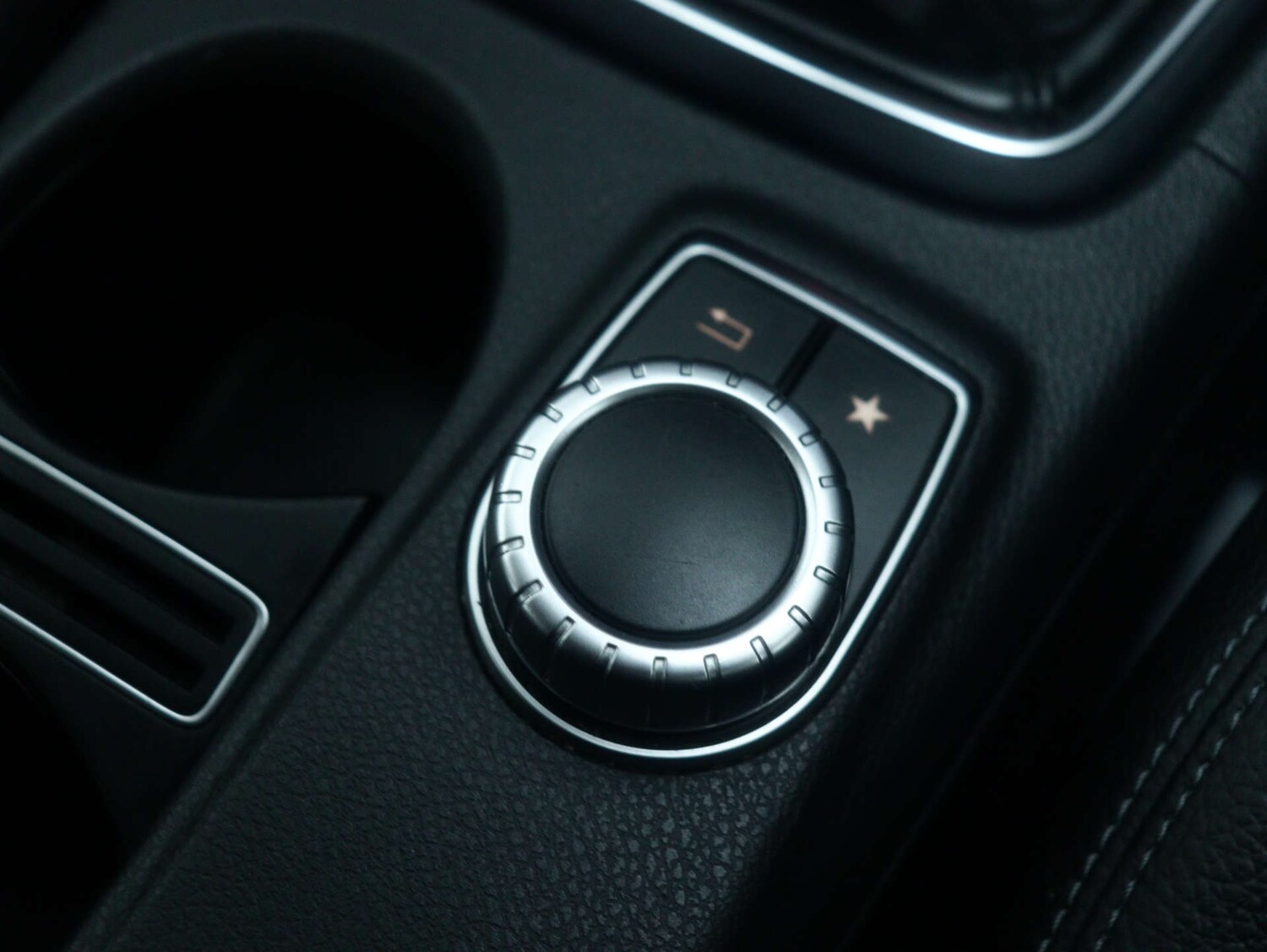 Used Mercedes-Benz A-Class 2017 for sale - 77877243: Photo 35