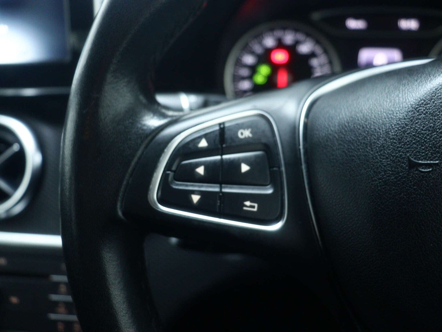 Used Mercedes-Benz A-Class 2017 for sale - 77877243: Photo 36