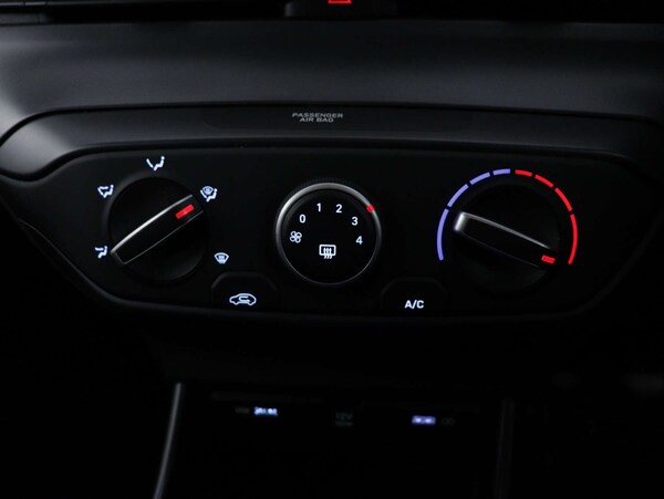Used Hyundai i20 2022 for sale - 73567879: Photo 25