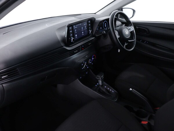 Used Hyundai i20 2022 for sale - 73567879: Photo 35
