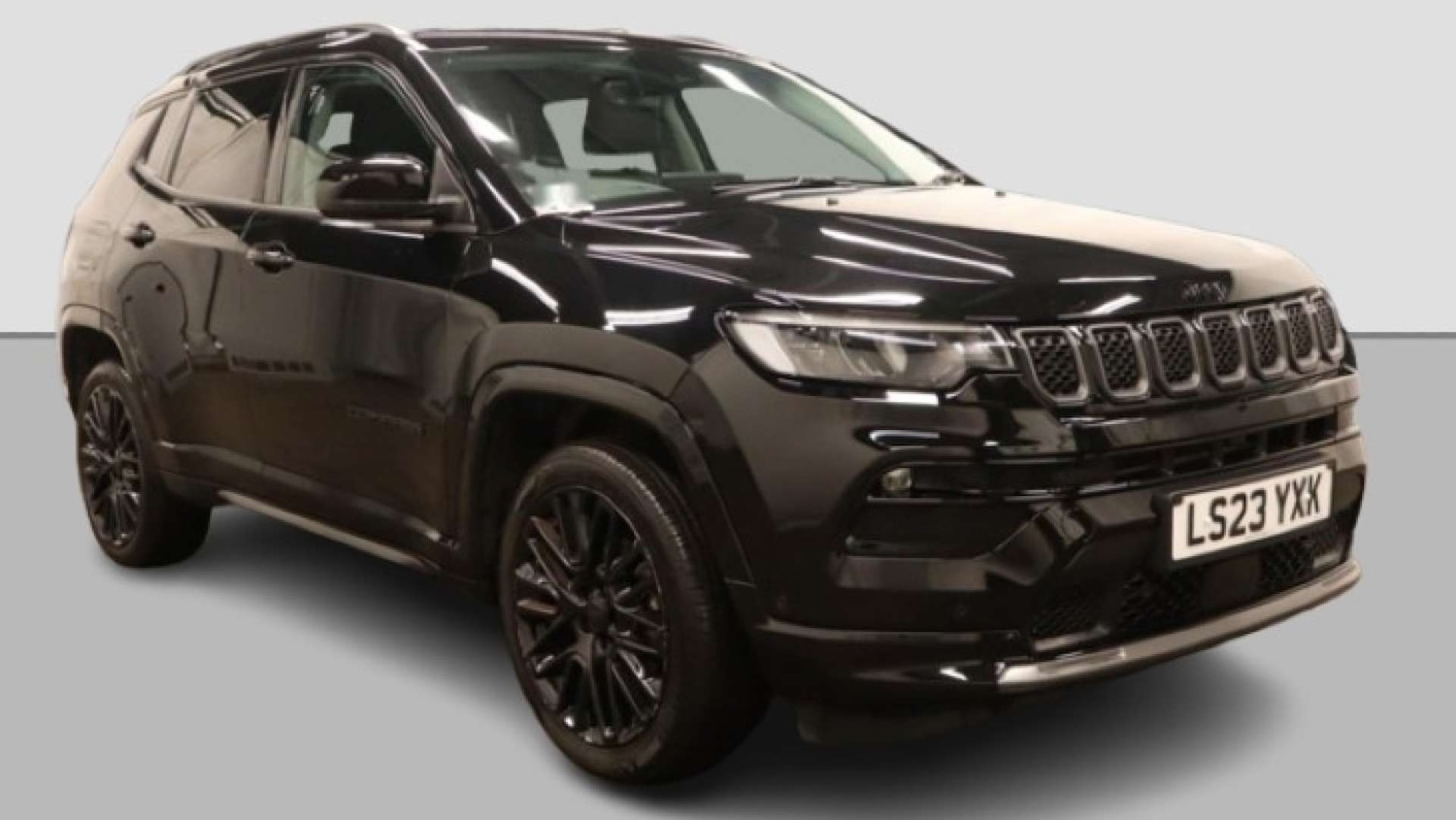 Used Jeep Compass 2023 for sale - 76564948: Photo 1